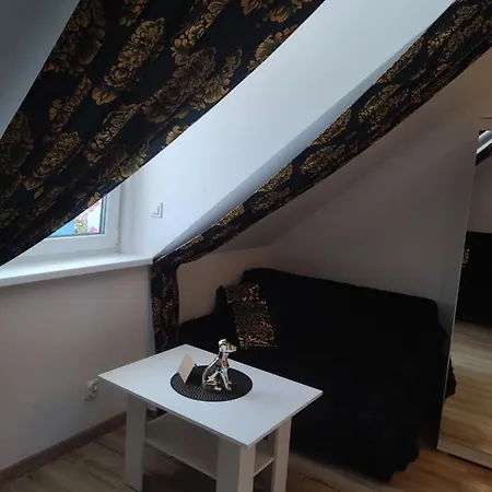 Fiona4 Centrum700m Parking Bezplatny Monitorowany Salon Z Sypialnia Tv Lazienka Kuchnia Rekuperacja Apartament Karpacz