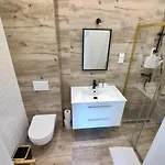 Fiona4 Centrum700m Parking Bezplatny Monitorowany Salon Z Sypialnia Tv Lazienka Kuchnia Rekuperacja Apartamento *