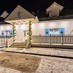 Apartamento Fiona4 Centrum700m Parking Bezplatny Monitorowany Salon Z Sypialnia Tv Lazienka Kuchnia Rekuperacja Karpacz