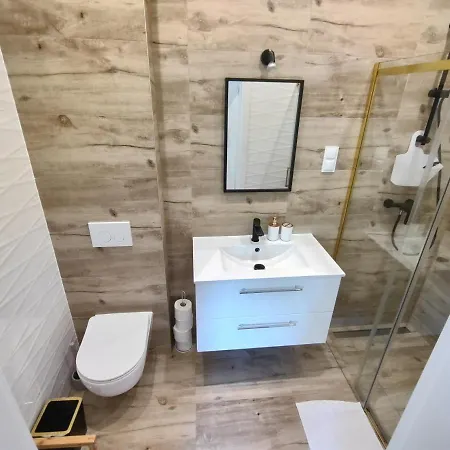 Fiona4 Centrum700m Parking Bezplatny Monitorowany Salon Z Sypialnia Tv Lazienka Kuchnia Rekuperacja Apartment *