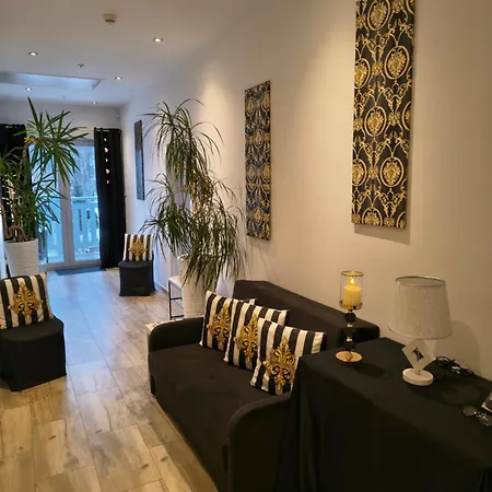 Fiona4 Centrum700m Parking Bezplatny Monitorowany Salon Z Sypialnia Tv Lazienka Kuchnia Rekuperacja * Karpacz