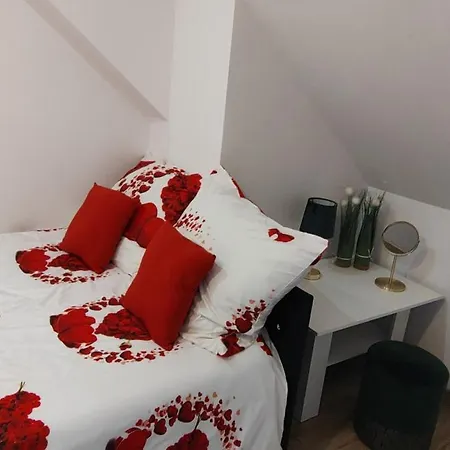 Apartament Fiona4 Centrum700m Parking Bezpłatny Monitorowany Salon Z Sypialnią Tv łazienka Kuchnia Rekuperacja