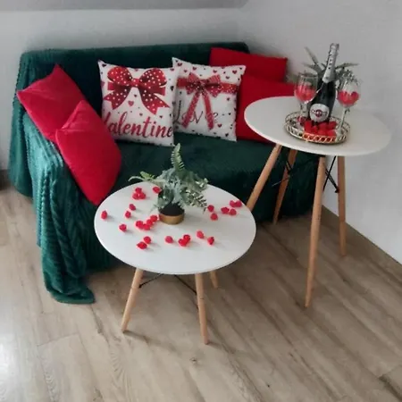 Apartament Fiona4 Centrum700m Parking Bezpłatny Monitorowany Salon Z Sypialnią Tv łazienka Kuchnia Rekuperacja Karpacz