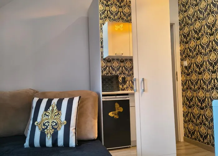 Fiona4 Centrum700m Parking Bezpłatny Monitorowany Salon Z Sypialnią Tv łazienka Kuchnia Rekuperacja